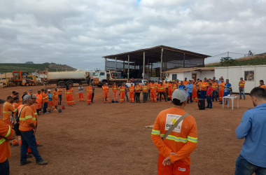 Construção engata oitavo mês seguido de saldo positivo na criação de empregos